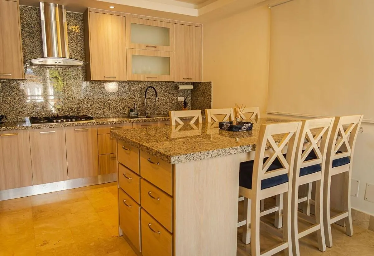 Pop Riviera Golf Suite Puerto Plata